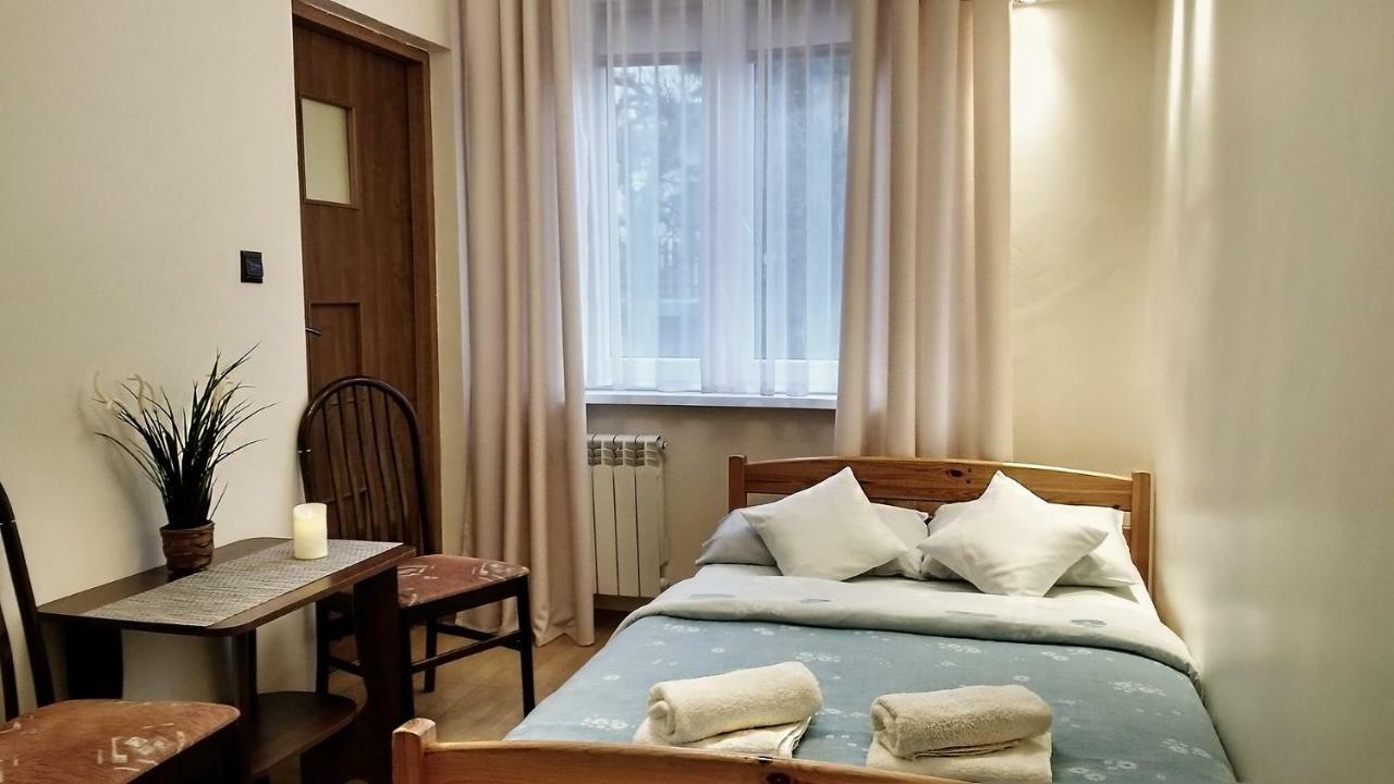 Pod Jarzebina Apartment Torun Bagian luar foto